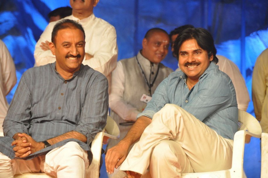 Pawan-Kalyan-at-Bakthi-TV-Koti-Deepotsavam-Event
